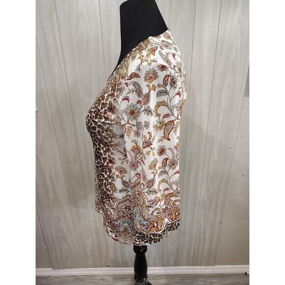 Chicos Top Shirt Women's Large Beige Leopard Floral Bell Sleeve Size 0 Cottage - Picture 4 of 10